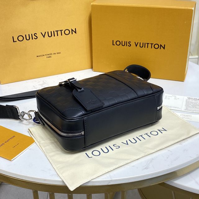 Louis vuitton original calfskin messenger bag M45286 black