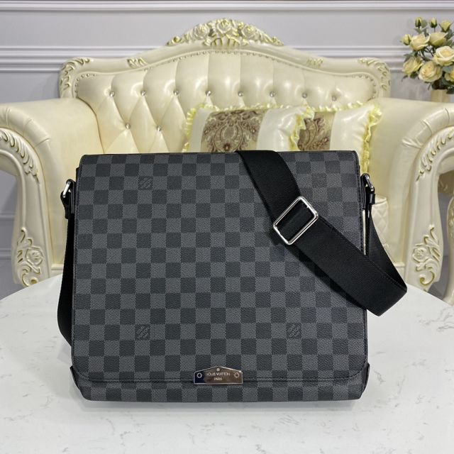 Louis vuitton original damier graphite district messenger bag mm N40350