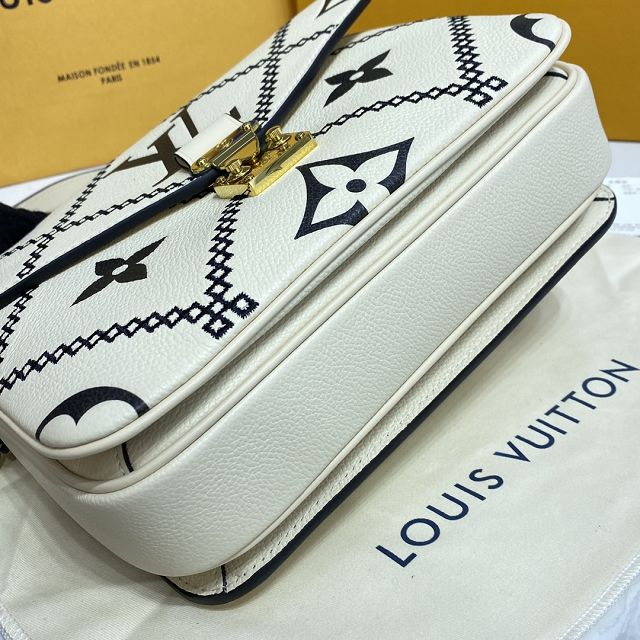 2022 Louis vuitton original calfskin pochette metis M46028 white