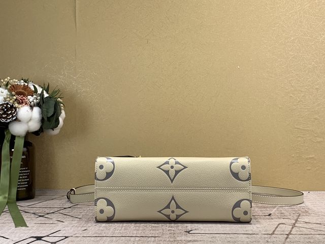 Louis vuitton original embossed calfskin onthego pm m45779 white