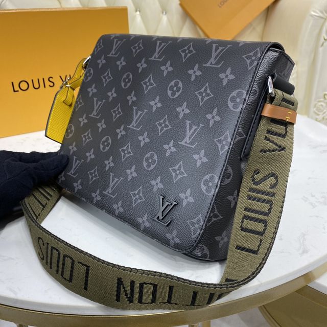 Louis vuitton original monogram eclipse district messenger bag mm M45627