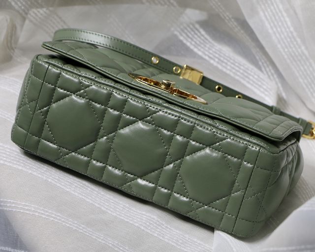 Dior original macrocannage calfskin medium caro bag M9242 green