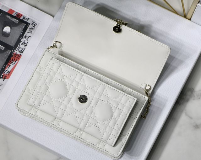 Dior original lambskin lady chain pouch S0937 white