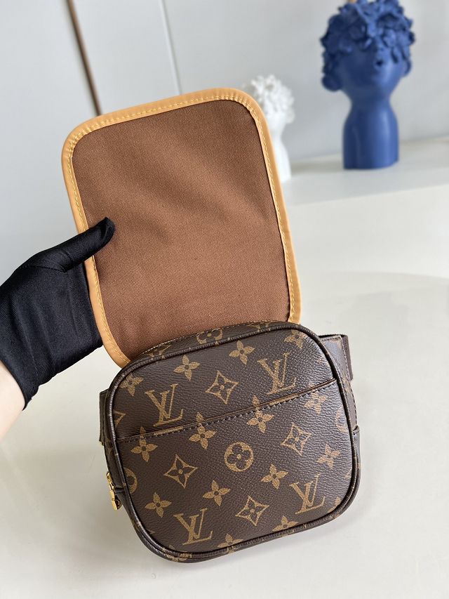 Louis vuitton original monogram canvas belt bag M40108