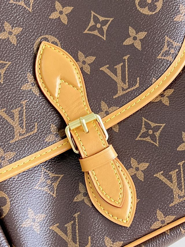 Louis vuitton original monogram canvas boulogne M51273