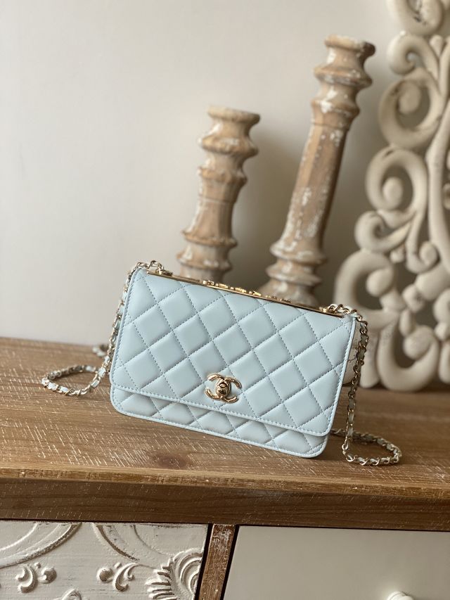 CC original lambskin wallet on chain A80982 light blue