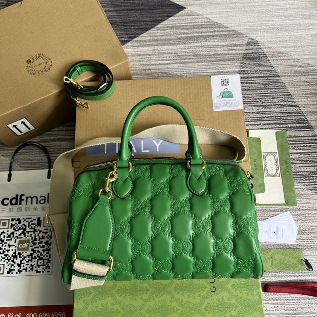 GG original matelasse leather medium bag 702242 green