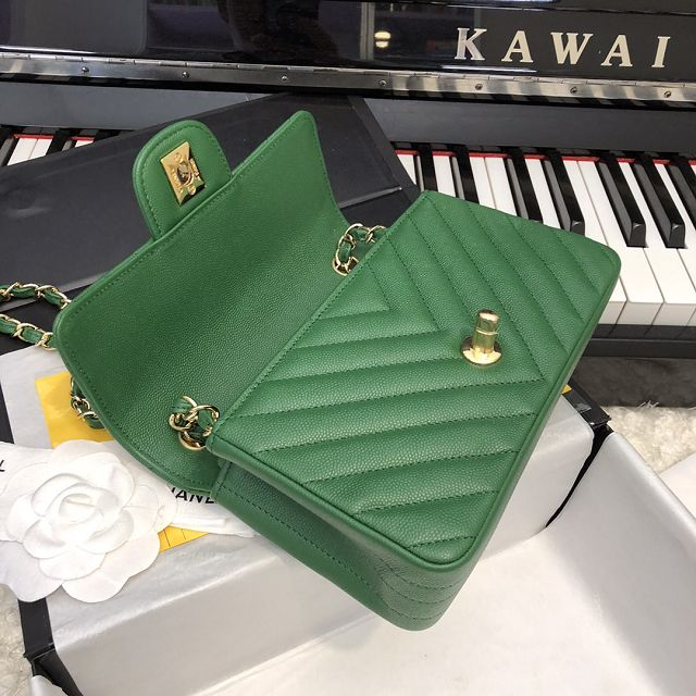 CC original grained calfskin mini flap bag A69900-3 green