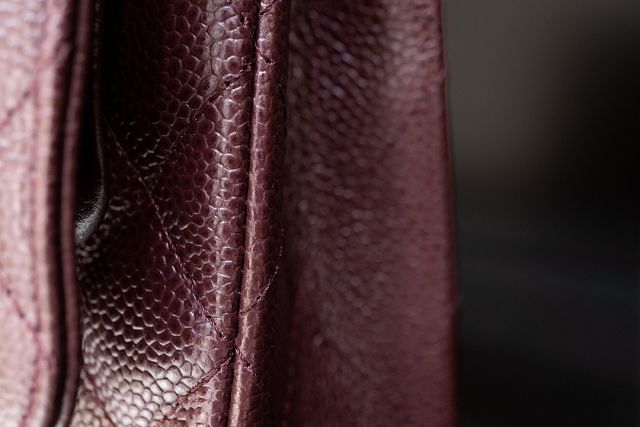 CC handmade grained calfskin medium flap bag HA01112 bordeaux