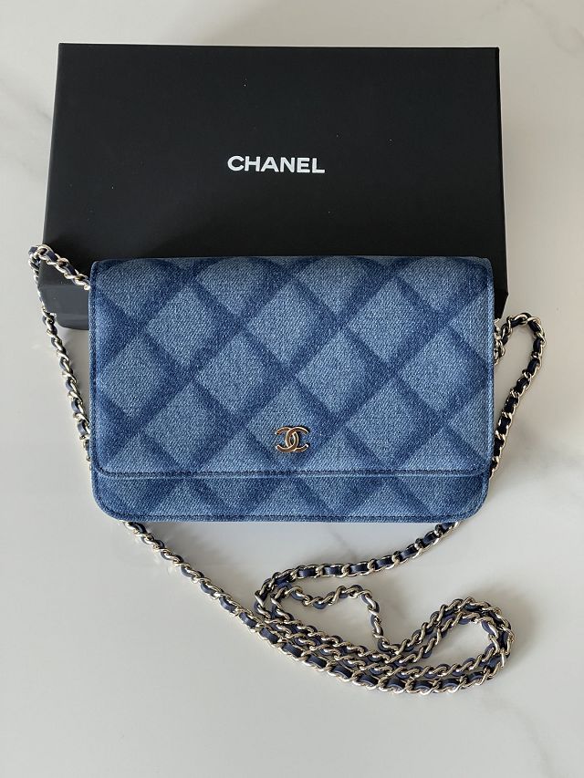 CC original denim wallet on chain AP0250 blue