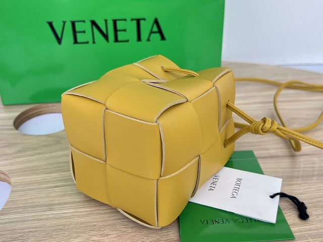 BV original lambskin cassette small bucket bag 680217 pollen