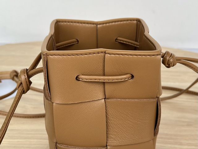 BV original lambskin cassette small bucket bag 680217 brown