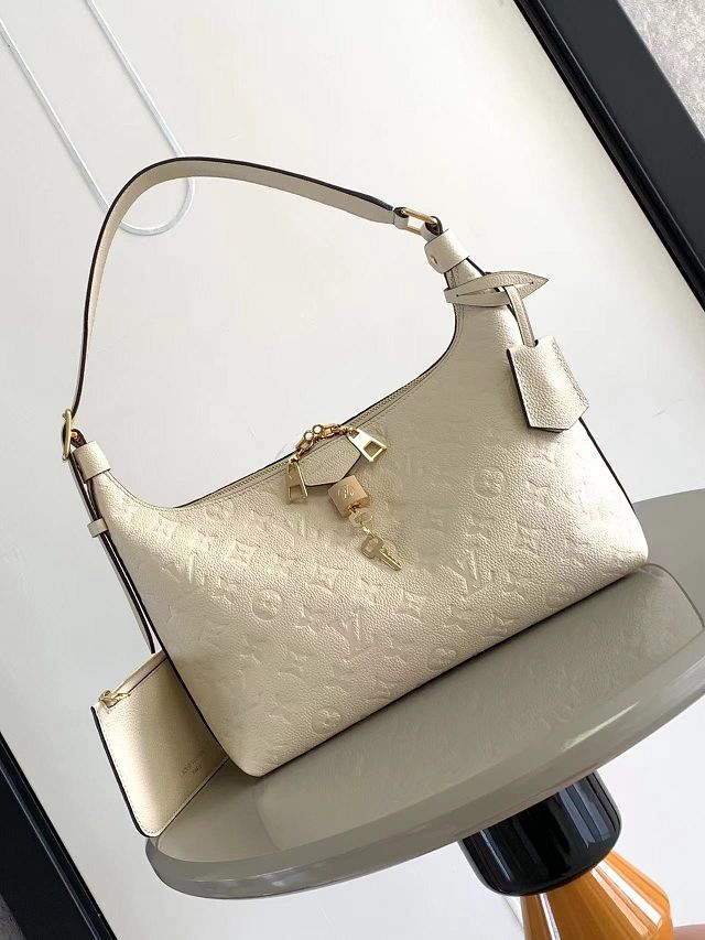 Louis vuitton original calfskin sac sport bag M46609 cream