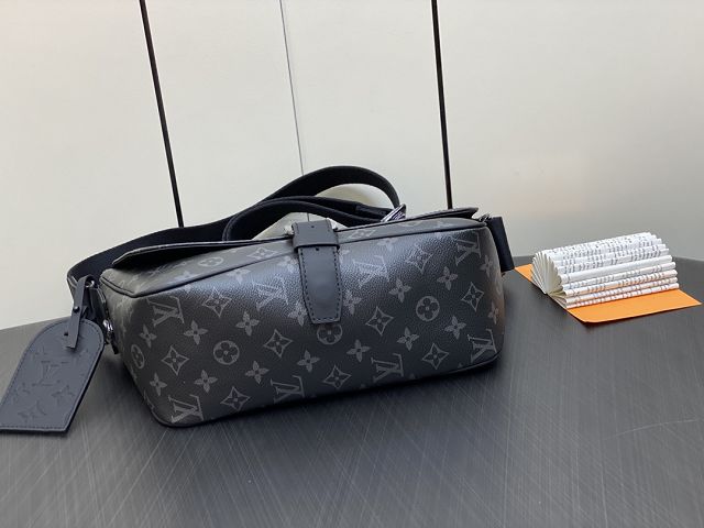 Louis vuitton original monogram eclipse montsouris messenger bag M46685	