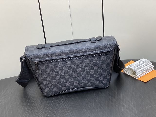 Louis vuitton original damier graphite montsouris messenger bag M46686 