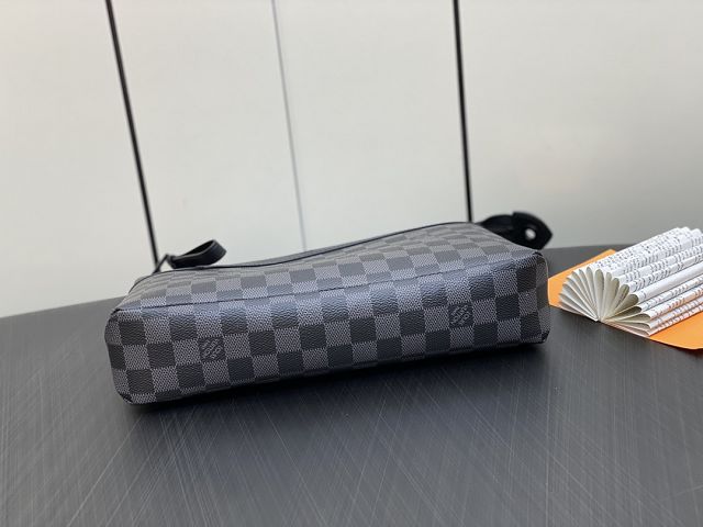 Louis vuitton original damier graphite pochette voyage M82542