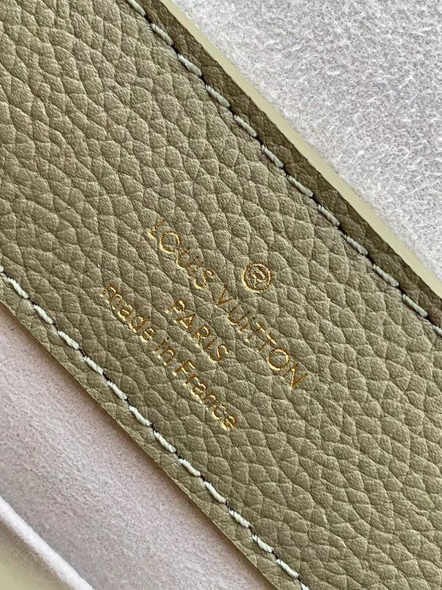 Louis vuitton original calfskin lockme ever mini M20997 khaki&white