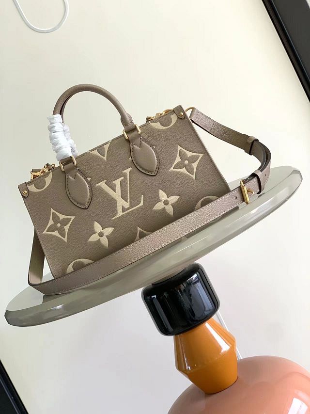 Louis vuitton original calfskin onthego east west M23641 grey