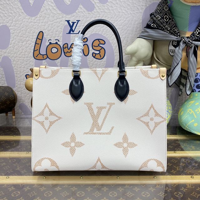 Louis vuitton original monogram canvas onthego MM M46912  white