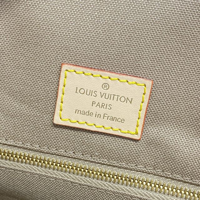 Louis vuitton original monogram canvas onthego MM M46912  white