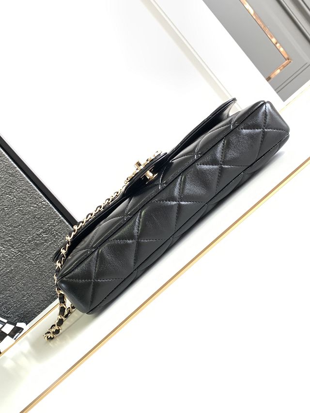 CC original lambskin clutch with chain AP3562 black 