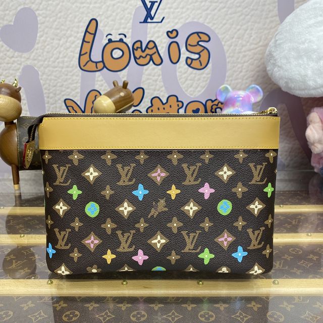 Louis vuitton original monogram pochette voyage souple M83568