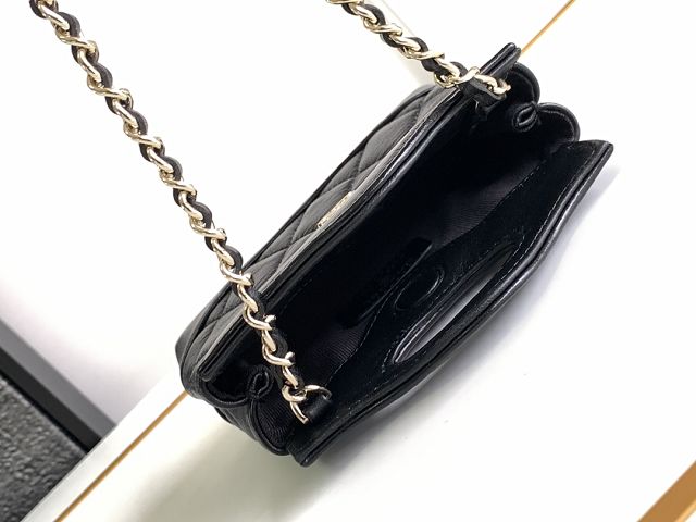 CC original shiny lambskin clutch with chain AP3875 black