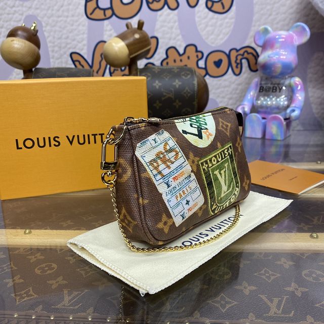 Louis vuitton origianl monogram mini pochette accessoires M58009