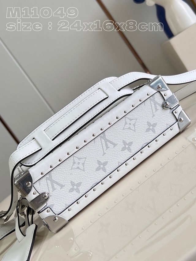 Louis vuitton original monogram canvas clutch box M11049 white