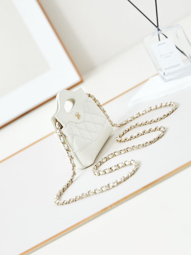 CC original lambskin clutch with chain AP3875 white