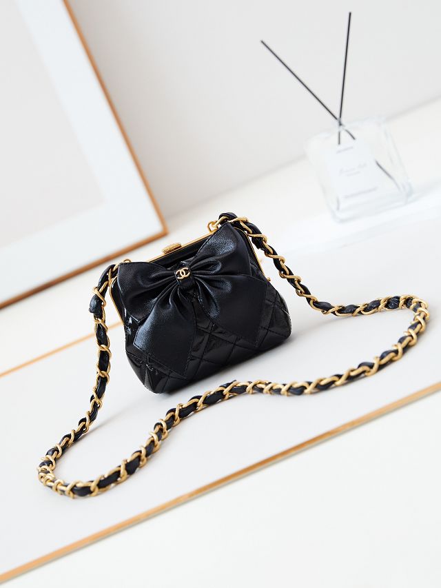 CC original lambskin clutch with chain AP4028 black