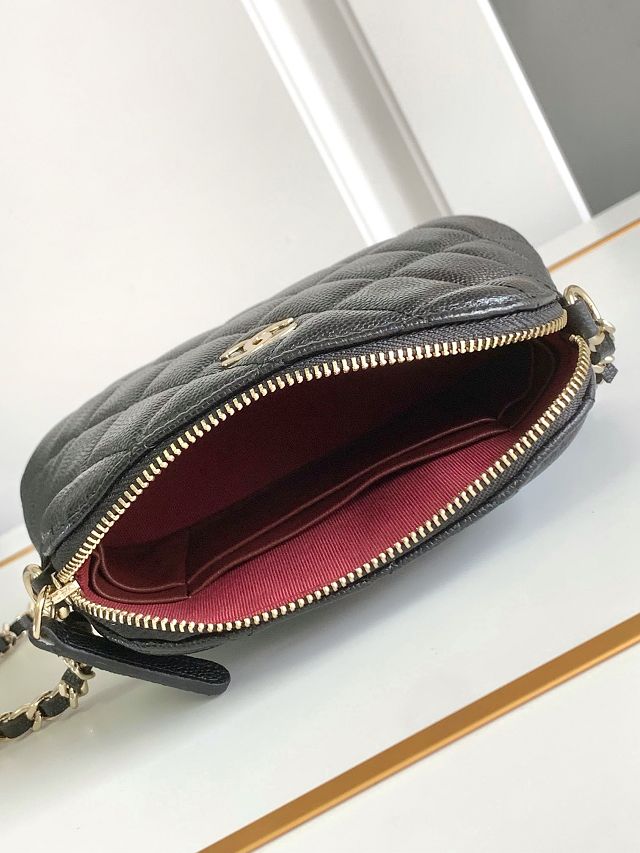 CC original grained calfskin clutch with chain AP4000 black