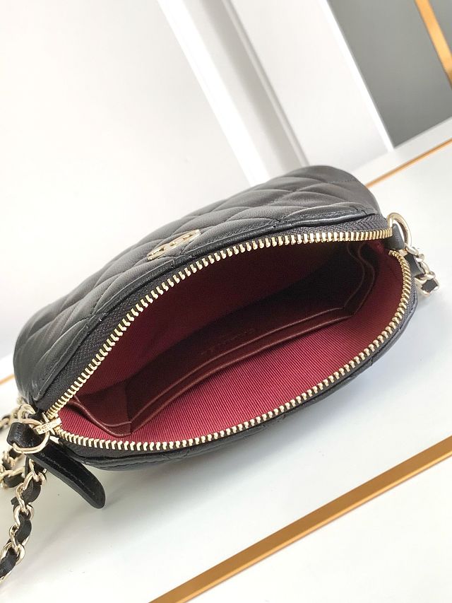 CC original lambskin clutch with chain AP4000 black