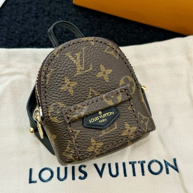 Louis vuitton original blackpack charm M00816