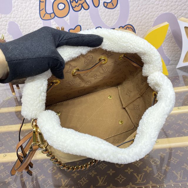 Louis vuitton original suede bella bucket bag M11839 apricot