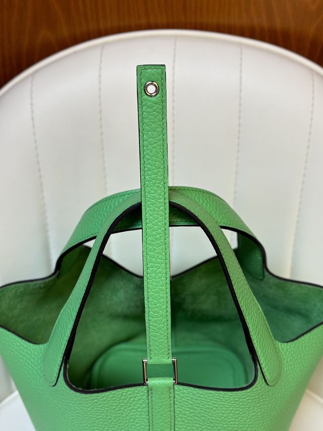 Hermes original togo leather picotin lock bag HP0022 vert comics	