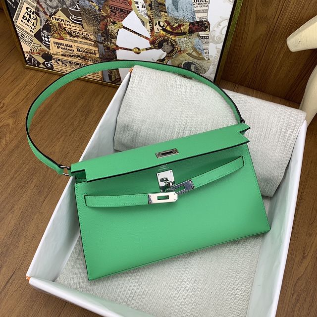 Hermes original madame leather kelly elan KE0028 vert comics