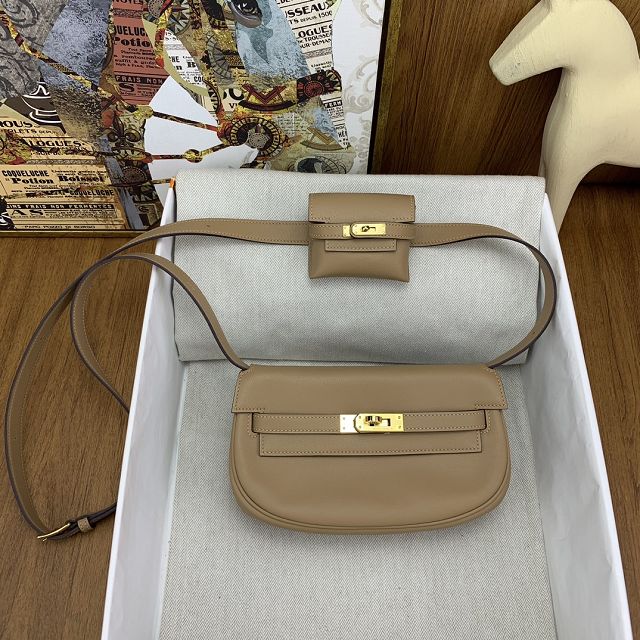 Hermes original swift leather kelly moove bag KM0019 chai