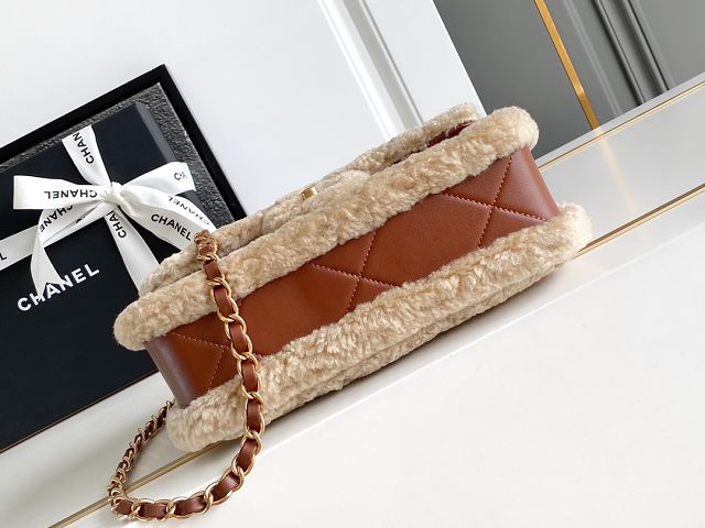 CC original shearling medium flap bag AS5149 beige