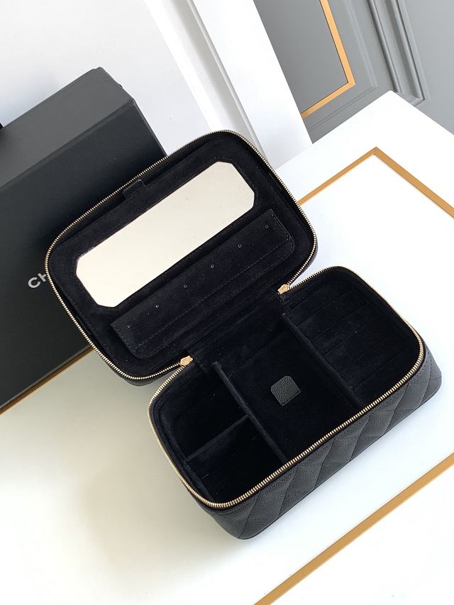 CC original grained calfskin vanity case AP3685 black