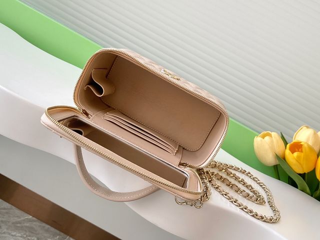 CC original grained calfskin vanity case AP4404 beige