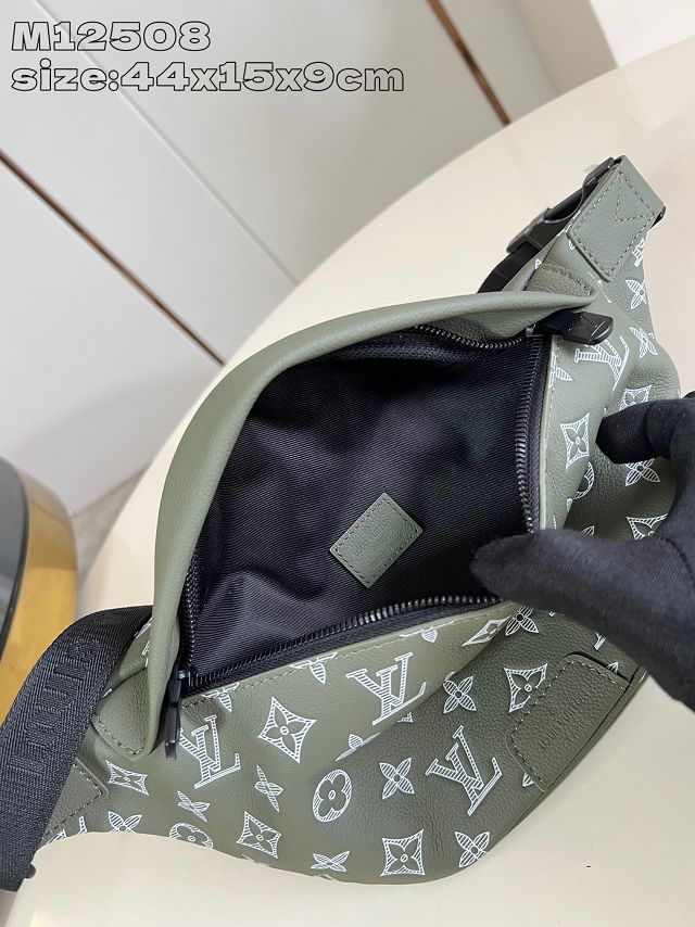 Louis vuitton original calfskin discovery bumbag M12508 green