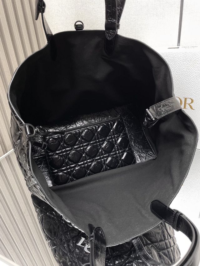 Dior original aged calfskin large toujours bag M2820 black