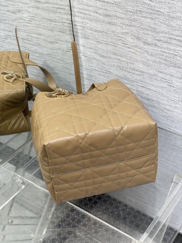 Dior original calfskin medium toujours bag M2821 tan