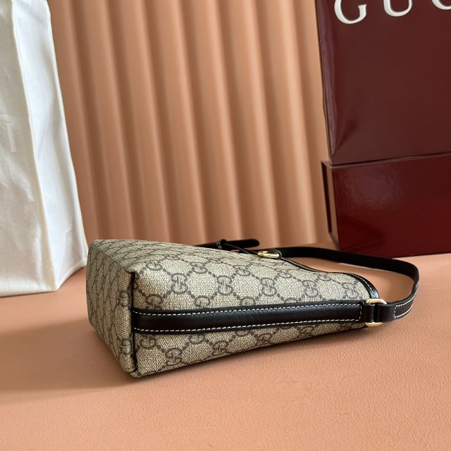 GG original fabric emblem nano bucket bag 847090 black