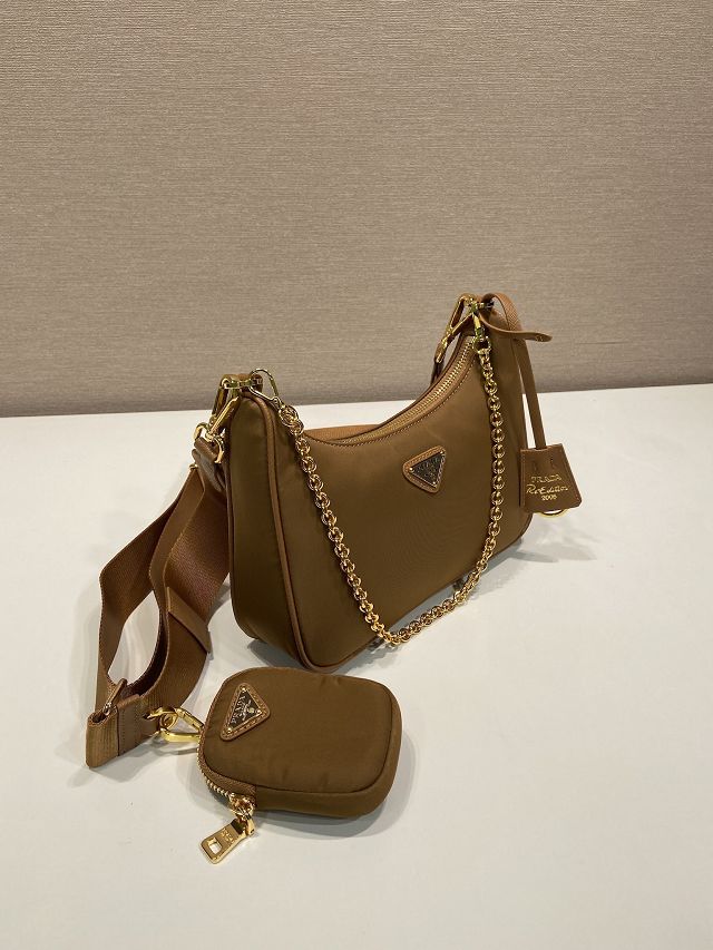 Prada original nylon re-edition 2005 hobo bag 1BH204 brown
