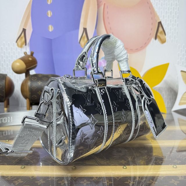 Louis vuitton original miroir canvas onthego keepall 25 M26903 silver	