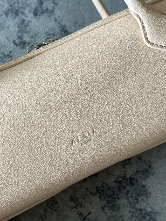 Alaia original lambskin le teckel small bag AL0023 apricot