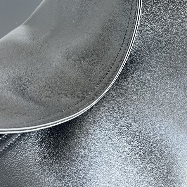 BV original calfskin large hop bag 803976 black