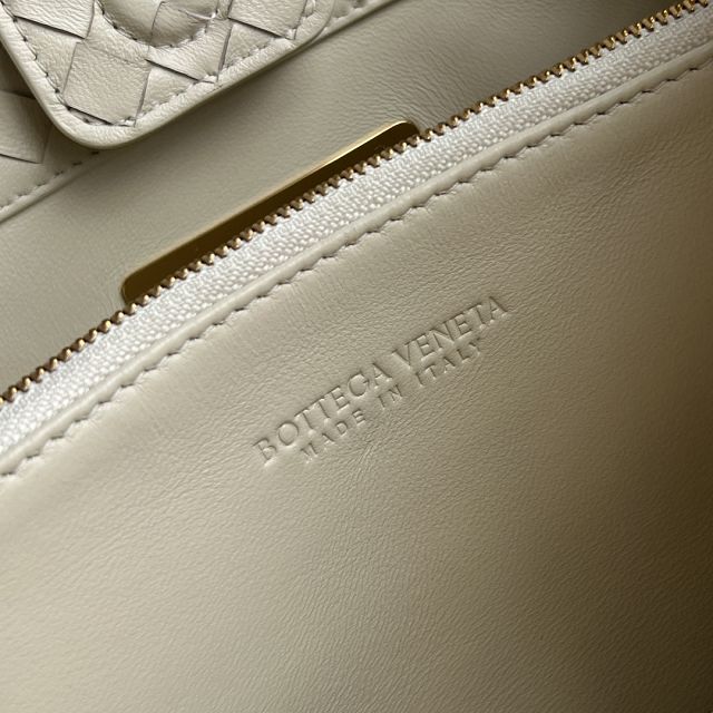 BV original lambskin basket bag 836261 sea salt